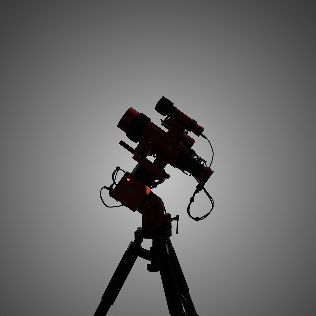 Small wide-field refractor